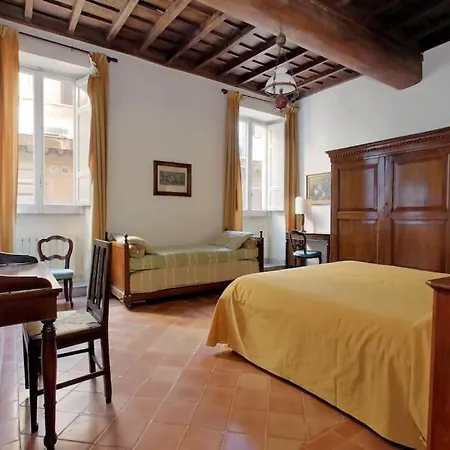 Navona Elegant Two Bedroom Appartement *