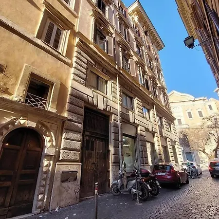 Navona Elegant Two Bedroom Rome